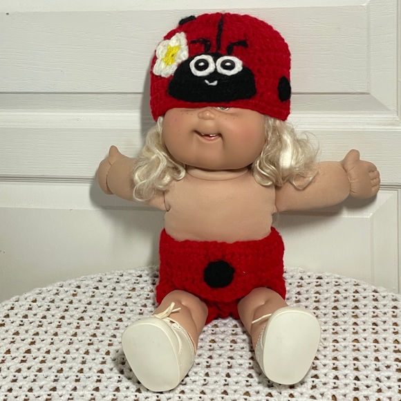 Handmade Ladybug Baby Crochet Set Hat Diaper Cover Red Black Pics Halloween Gift - Picture 8 of 16